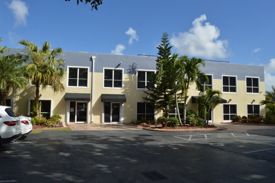 More Photos Of 13775 SW 145th Ct, Miami Office For Lease