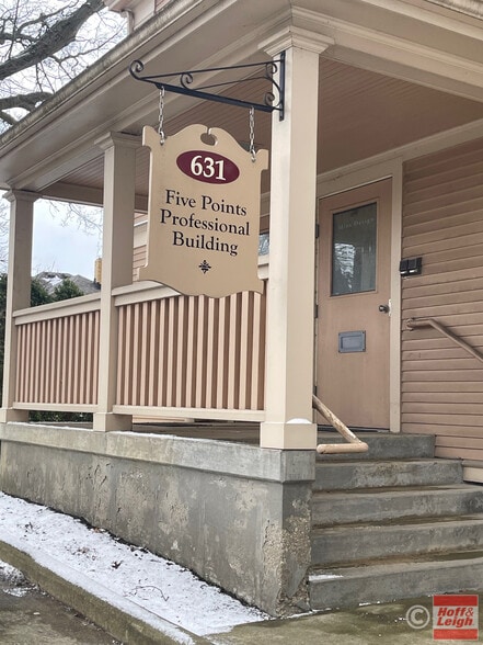 More Photos Of 631 W Exchange St, Akron Office For Sale