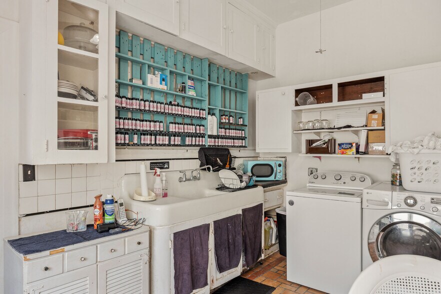 More Photos Of 919 N Monroe St, Tallahassee Freestanding For Lease