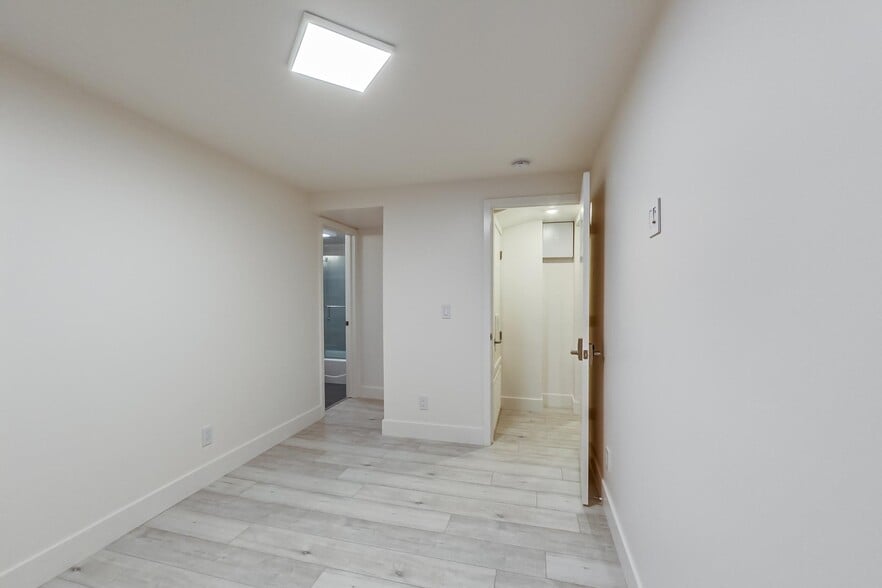 More Photos Of 751 Capp st, San Francisco Apartments For Sale