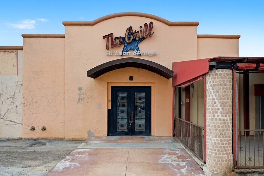 More Photos Of 24116 W IH-10, San Antonio Restaurant For Sale