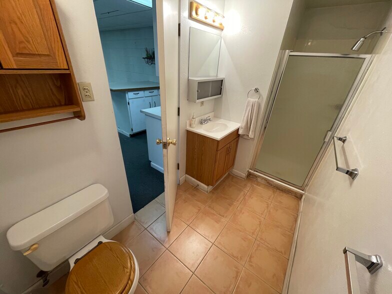 More Photos Of 2912 Hill Ave, Grand Junction Flex For Lease