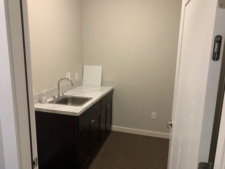 More Photos Of 1905 N Wildwood St, Boise Office For Lease