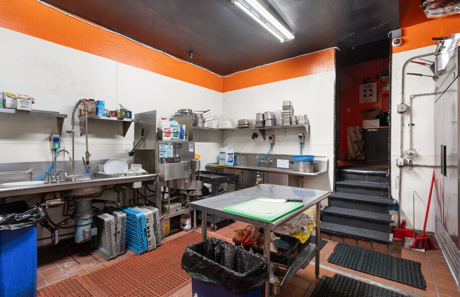 More Photos Of 1114 Bryant St, San Francisco Storefront Retail Residential For Sale