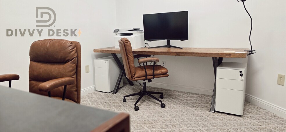 More Photos Of 139A W Ellis Rd, Griffin Coworking Space