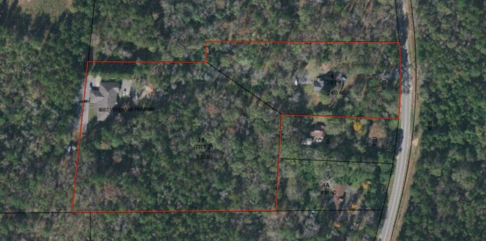 More Photos Of 9055 & 9067 Veterans Parkway, Columbus Specialty For Lease