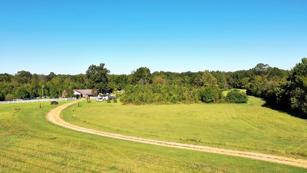 More Photos Of 846 Mays Rd, Coldwater Land For Sale