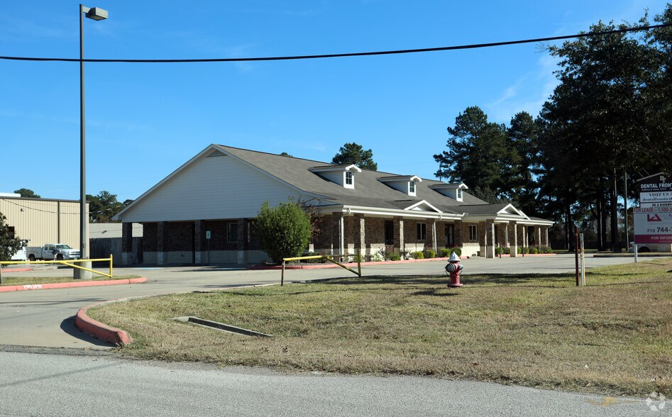 More Photos Of 13312 Theis Ln, Tomball Medical For Lease