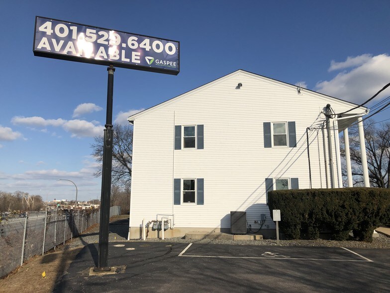 More Photos Of 120 Lavan St, Warwick Office For Lease