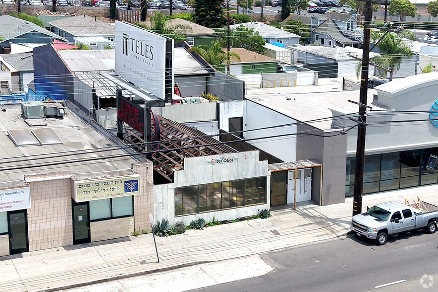 Primary Photo Of 2536 Lincoln Blvd, Venice Loft Creative Space For Lease