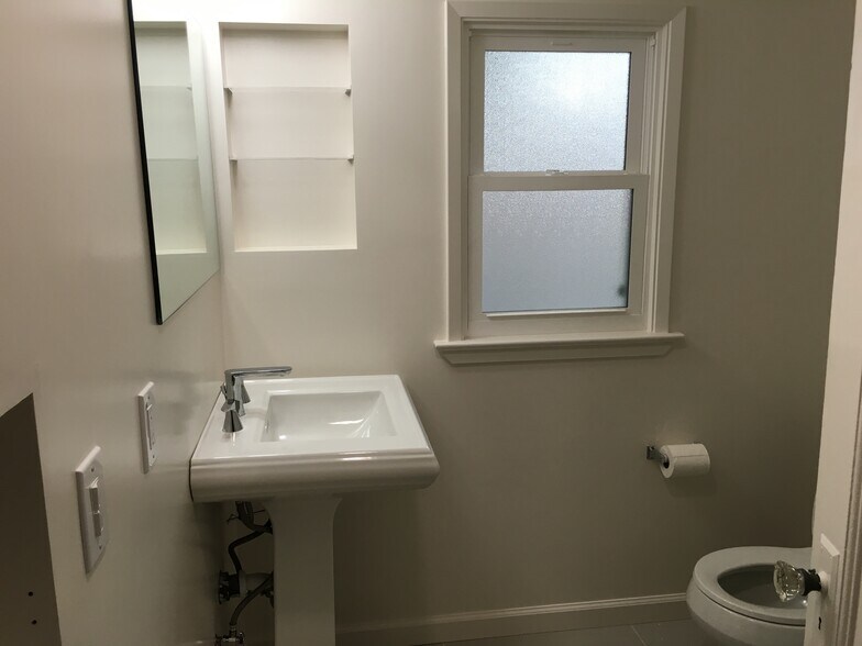 More Photos Of 727-729 Waverley St, Palo Alto Apartments For Sale