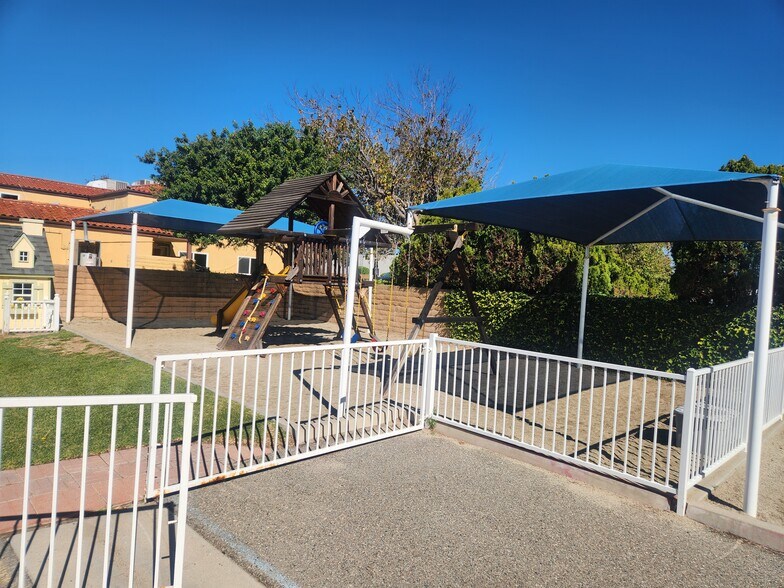 More Photos Of 1091 Bryan Ave, Tustin Schools For Sale