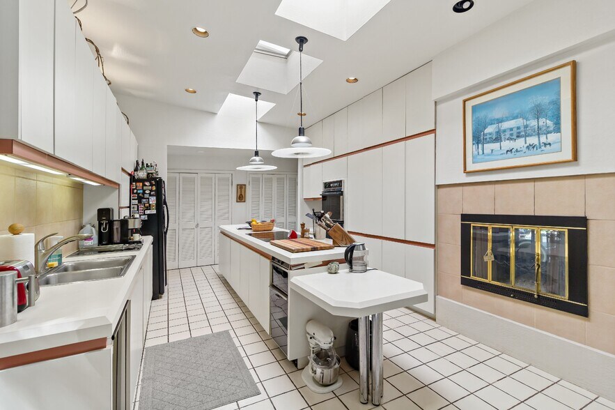 More Photos Of 261 Durazno Way, Portola Valley Land For Sale