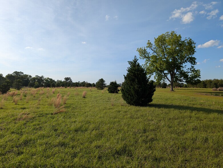 More Photos Of 5719 Hambrick Rd rd, Hahira Land For Sale