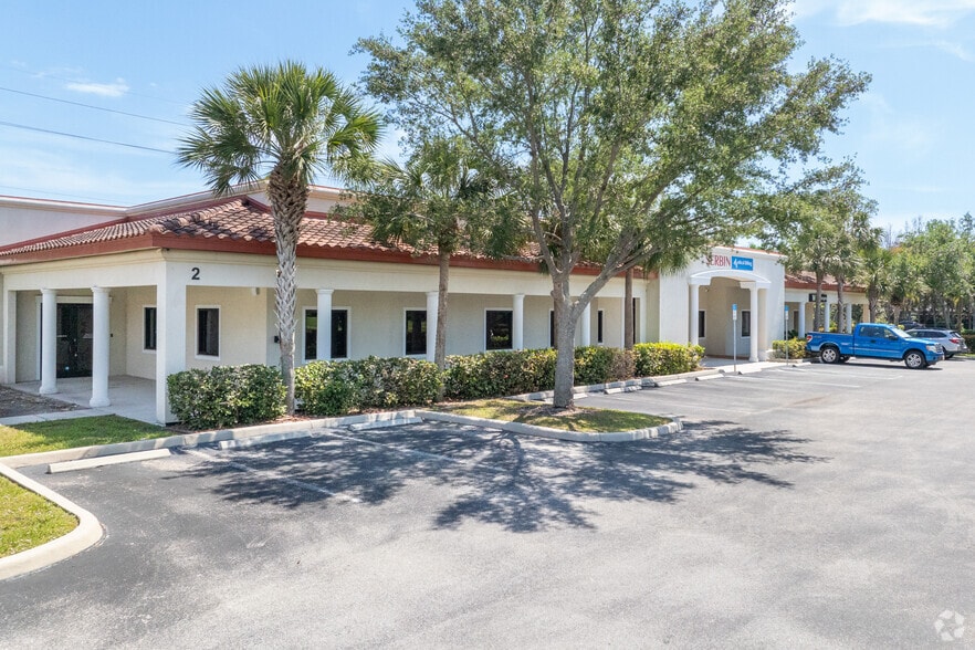 Primary Photo Of 8771 College Pky, Fort Myers Medical For Lease
