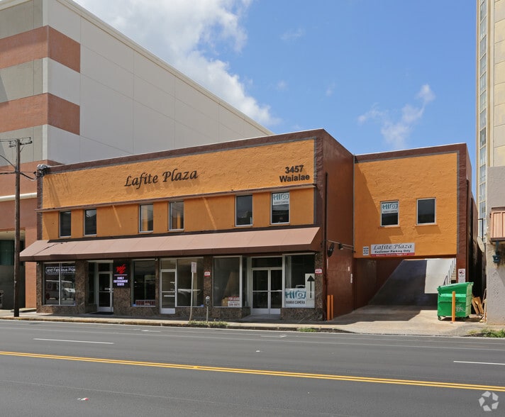 More Photos Of 3457 Waialae Ave, Honolulu Storefront For Lease