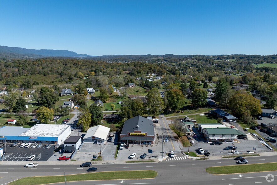 More Photos Of 7006 Cumberland Gap Pky, Harrogate General Retail For Sale