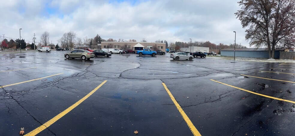 More Photos Of 360 Highland Rd E, Macedonia Office For Lease