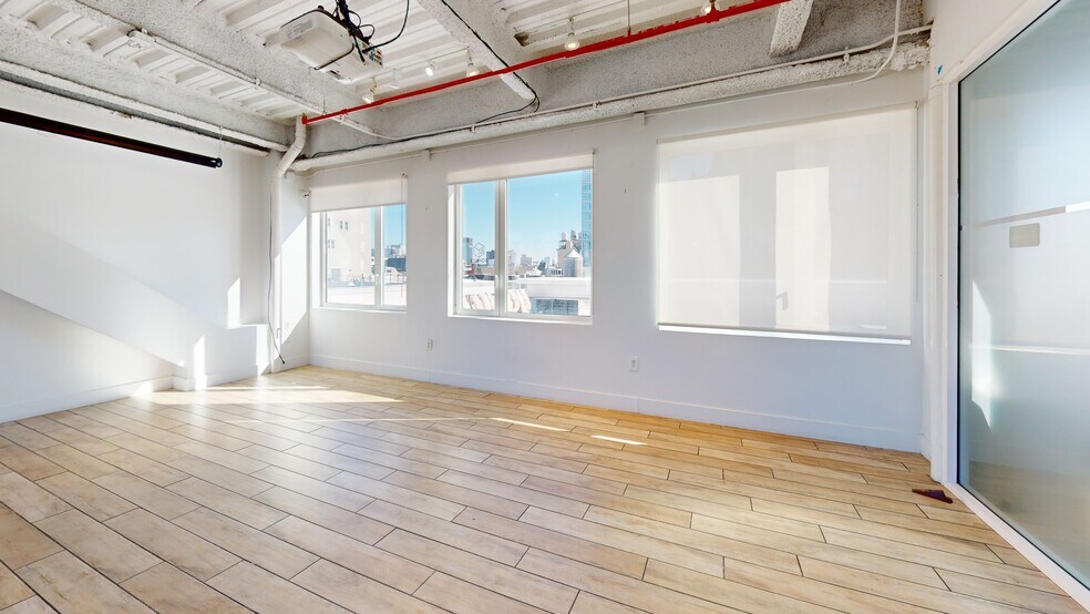 More Photos Of 433 Broadway, New York Office For Lease