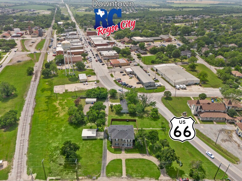 More Photos Of 107 S Josephine St, Royse City General Retail For Sale