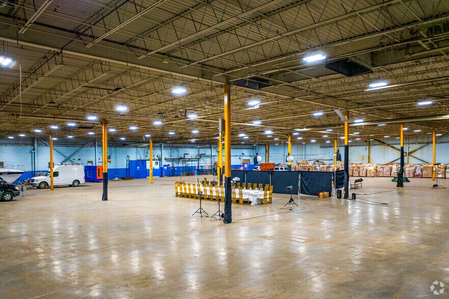 More Photos Of 152 Broadway, Haverstraw Warehouse For Lease