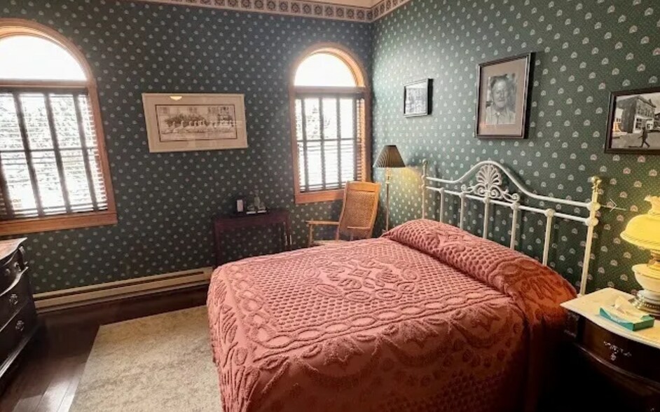 More Photos Of 600 N B St, Cripple Creek Hotel For Sale