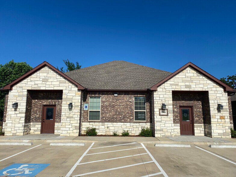 Primary Photo Of 2368 S Uecker Ln, Lewisville Office For Sale