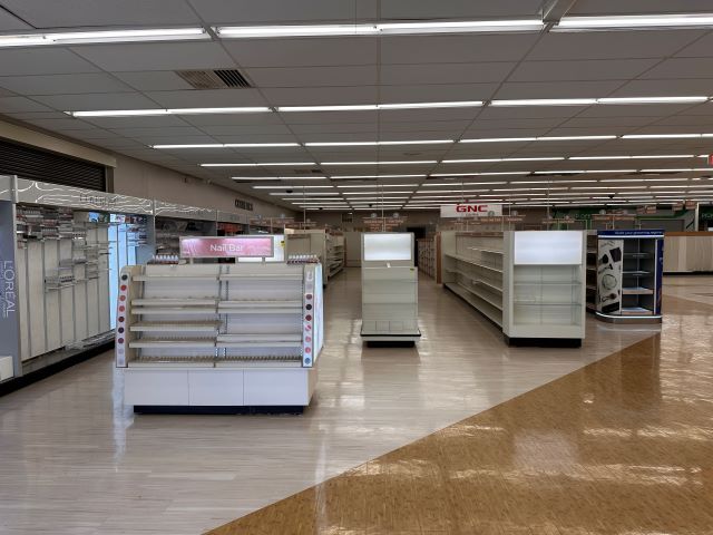 More Photos Of 425 N 5th St, Roscommon Freestanding For Lease