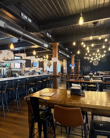 More Photos Of 354 W Meadow Rd, Eden General Retail For Sale