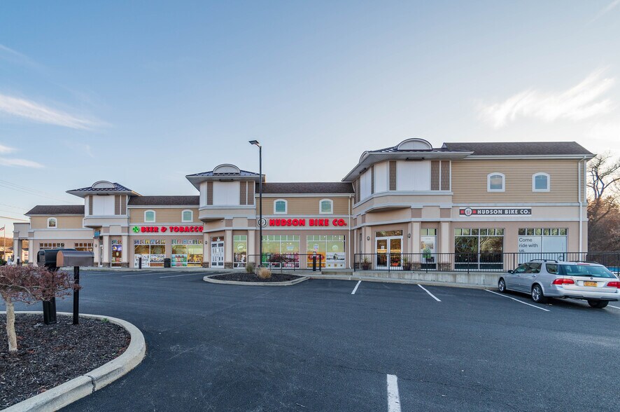 More Photos Of 3565 Route 9W, Highland General Retail For Lease