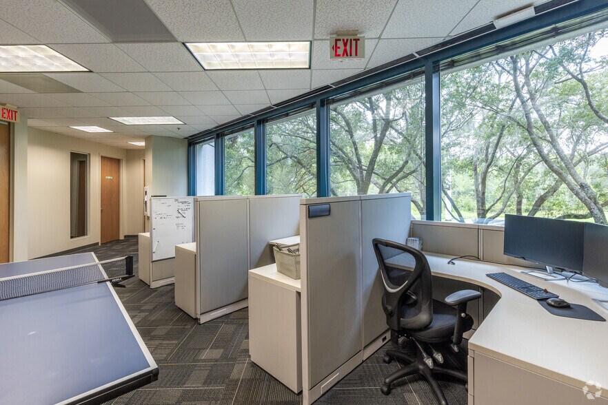 More Photos Of 8875 Hidden River Pkwy, Tampa Office For Lease