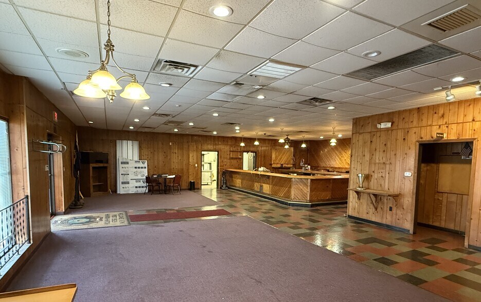 More Photos Of 83 South St, West Hartford Lodge Meeting Hall For Lease