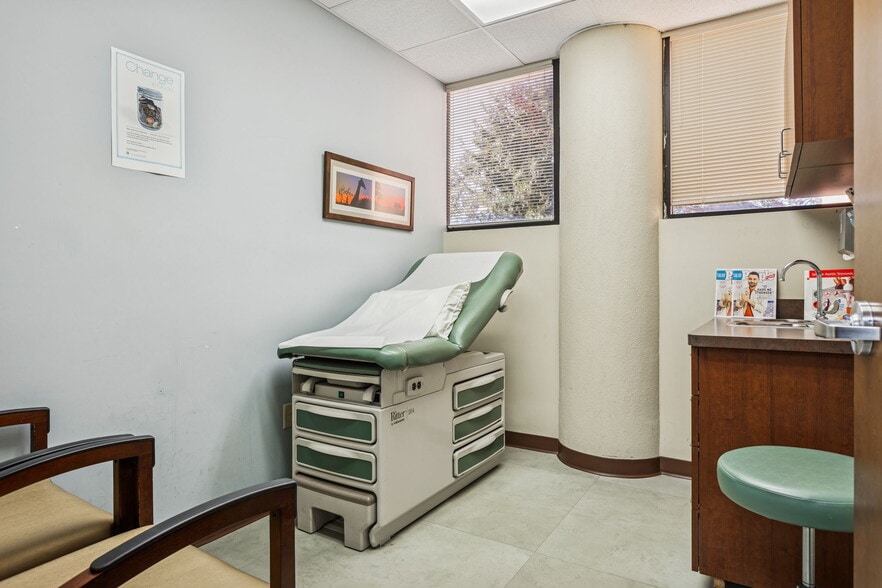 More Photos Of 4612 N Habana Ave, Tampa Medical For Sale
