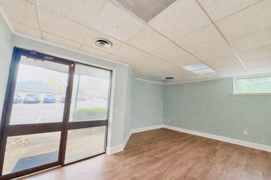 More Photos Of 1419 Leighton Ave, Anniston Office For Lease