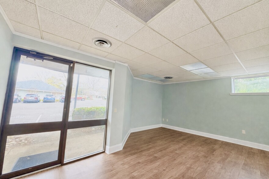 More Photos Of 1419 Leighton Ave, Anniston Office For Lease