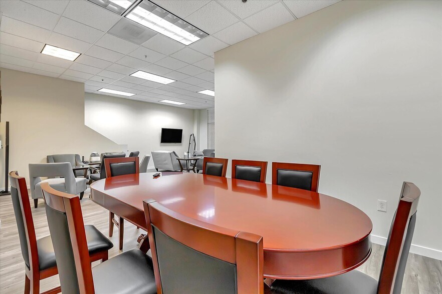 More Photos Of 1298 Kifer Rd, Sunnyvale Medical For Lease