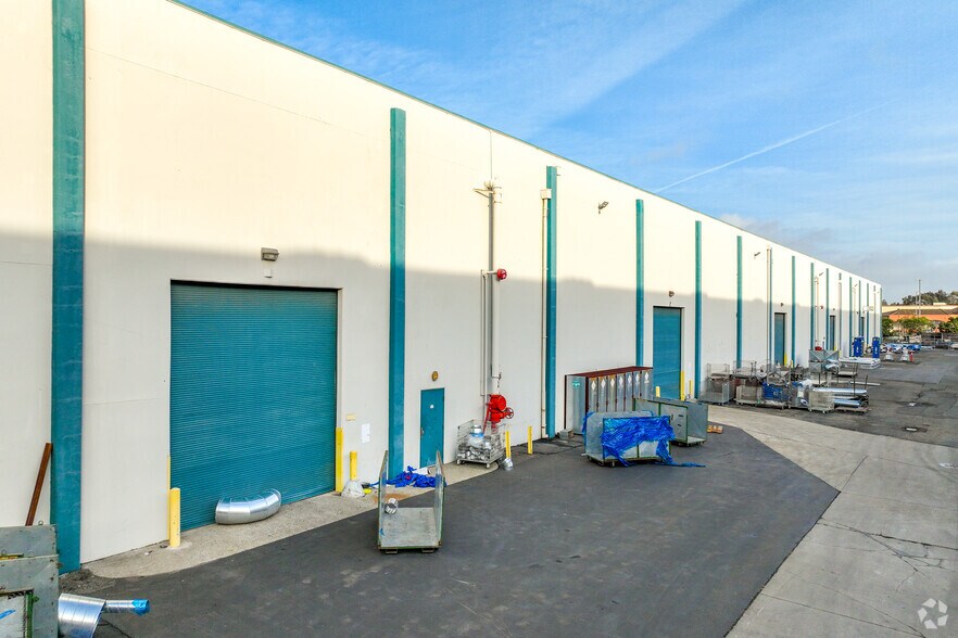 More Photos Of 22302 Hathaway Ave, Hayward Warehouse For Lease