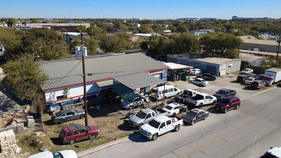 More Photos Of 1708 Hydro Dr, Austin Warehouse For Sale