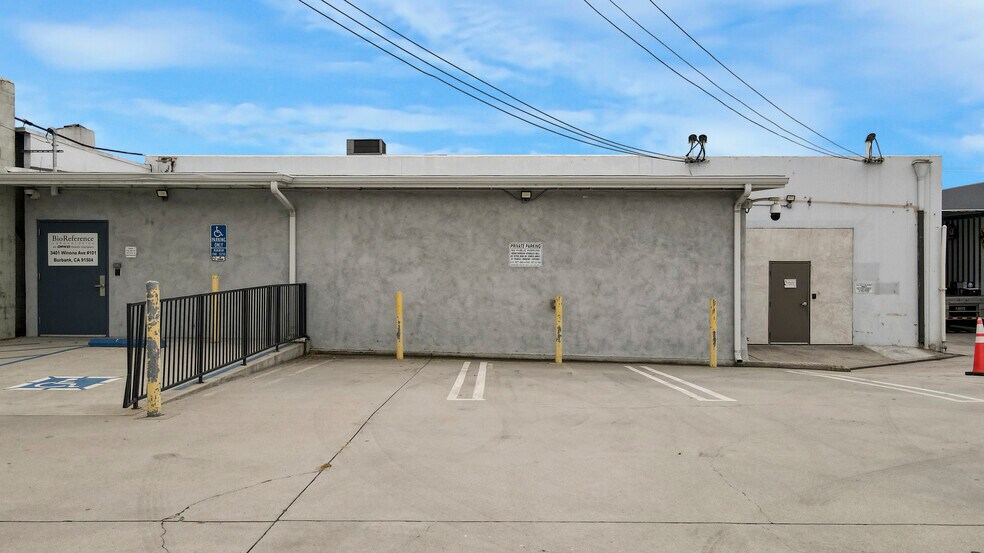 More Photos Of 3401 Winona Ave, Burbank Warehouse For Sale