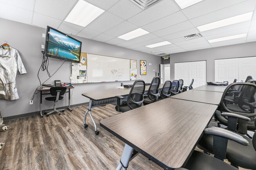 More Photos Of 494 E 2400 N, Tooele Office For Lease