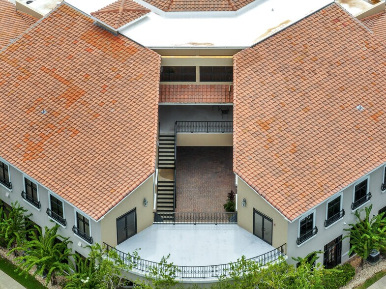 More Photos Of 6909 Old Highway 441, Mount Dora Medical For Lease