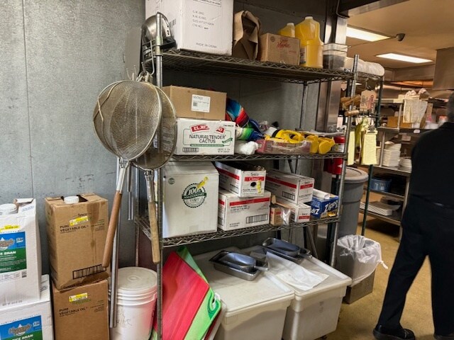 More Photos Of 1964 W Foothill Blvd, Upland Restaurant For Sale