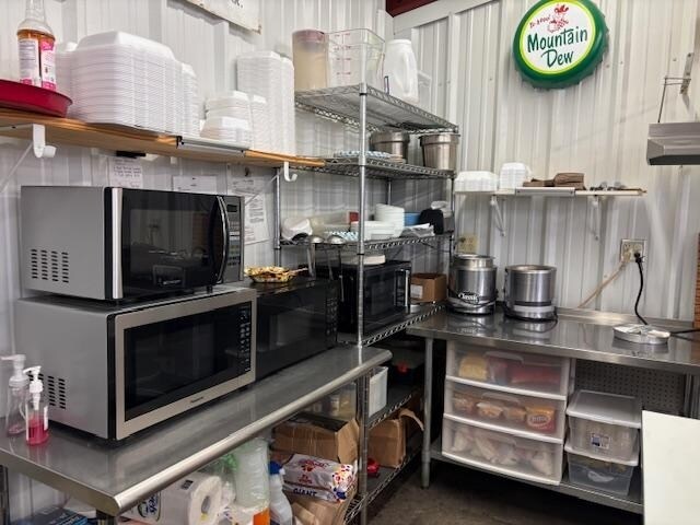 More Photos Of 5599 US Highway 371, Rosston General Retail For Sale