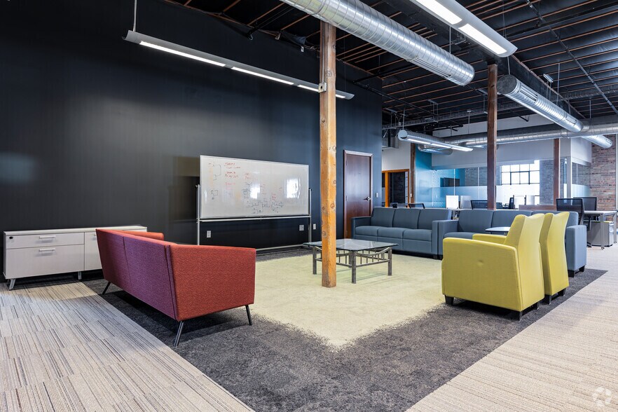 More Photos Of 225-251 E 20th St, Ogden Office For Lease