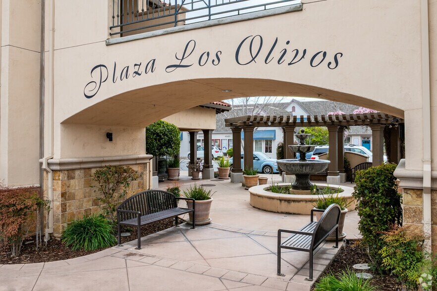 More Photos Of 43430-43480 Mission Blvd, Fremont Freestanding For Lease