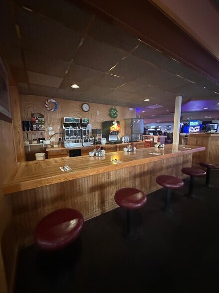 More Photos Of 3141 King W Ave, Billings Mixed Retail For Lease