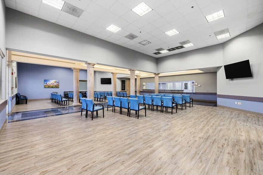 More Photos Of 2101 S Cynthia St, McAllen Medical For Lease