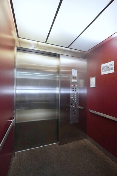 More Photos Of 1086 Forest Ave, Staten Island Medical For Lease