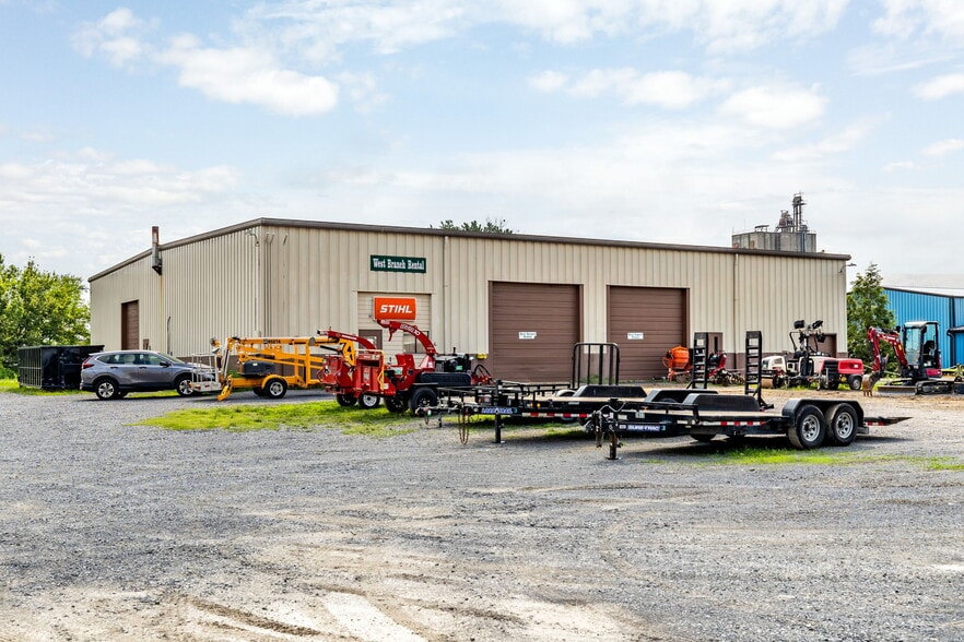 More Photos Of 62 H and S Dr, Selinsgrove Warehouse For Sale