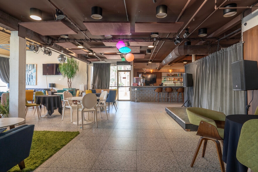 More Photos Of , Palm Springs Office For Sale